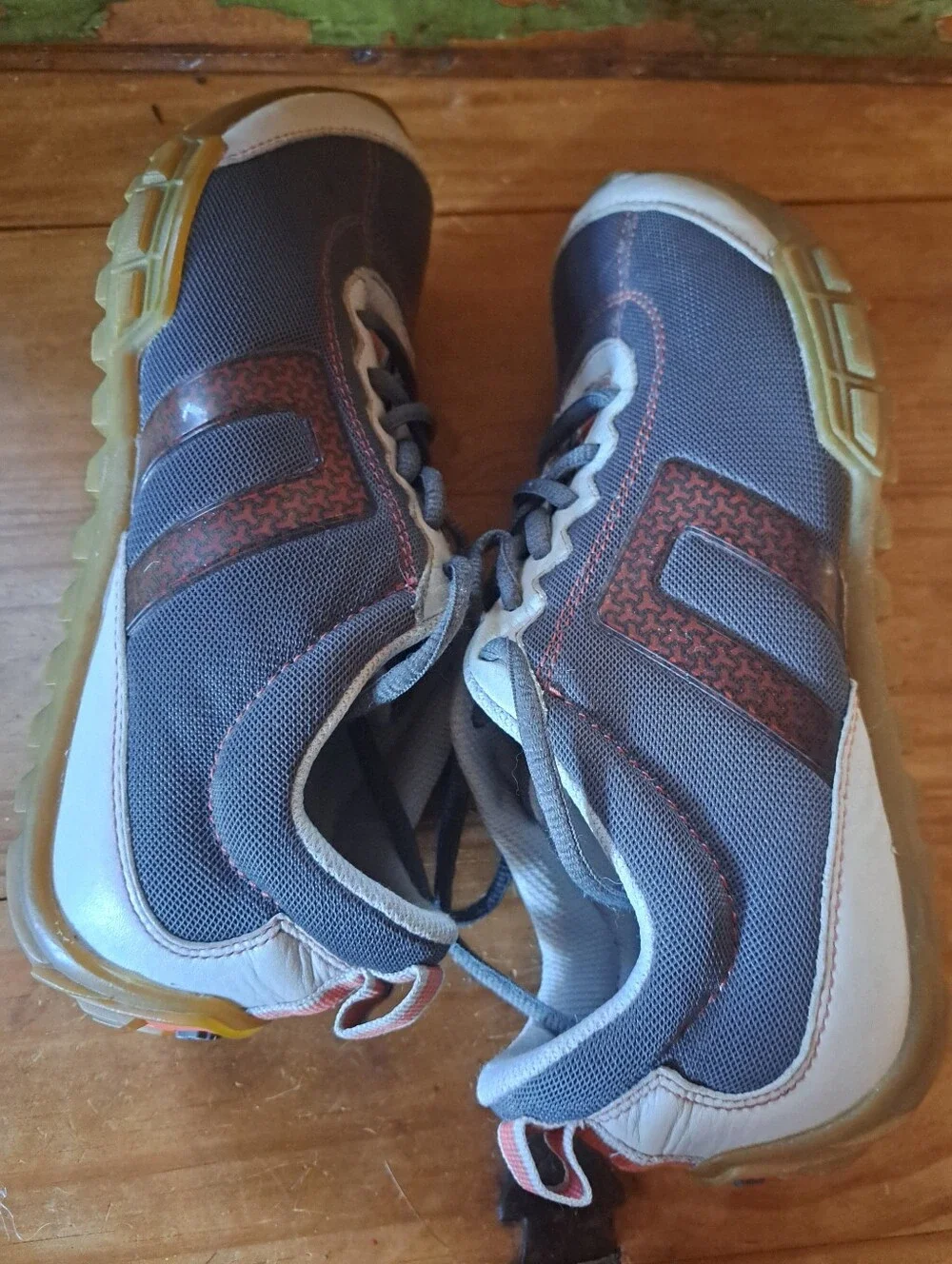 CAT Caterpillar Lifestyle Sneakers Womens Size 8.5 #7280